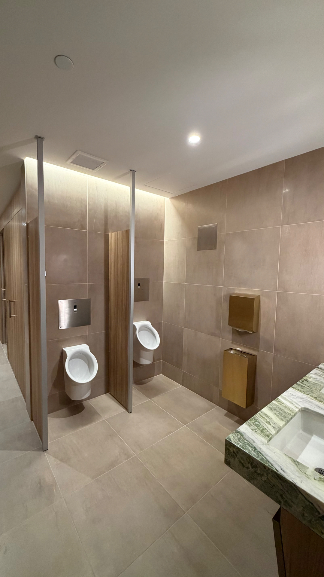 Executive Restroom